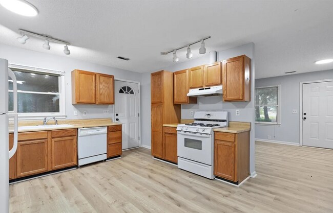 Foto del edificio - 3972 Sullivan St