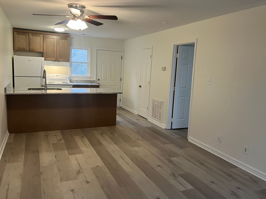 Foto del edificio - 103 Young Ave