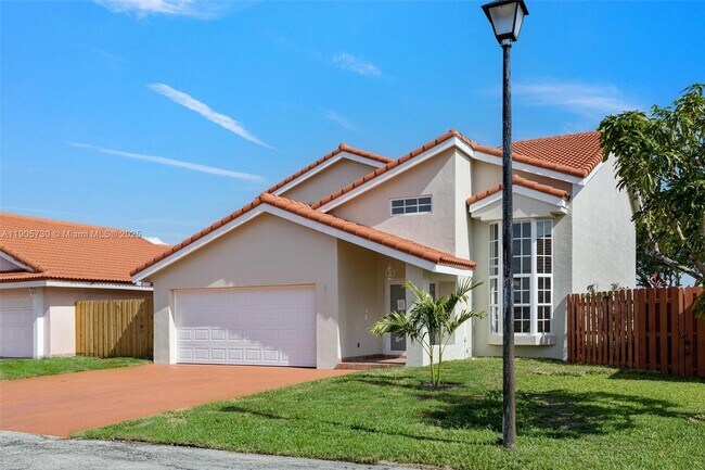 Foto del edificio - 8501 NW 191st St