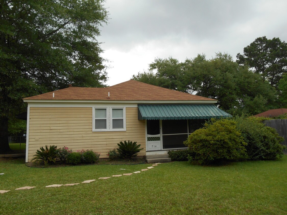 714 Kings Rd, Leesville, LA 71446 House Rental in Leesville, LA