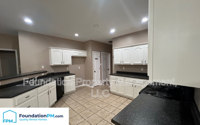 Building Photo - 9366 Afton Grove Rd