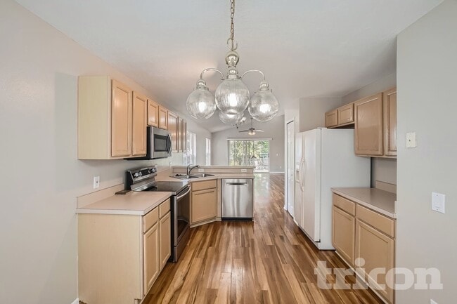 Building Photo - 647 Whitetail Loop