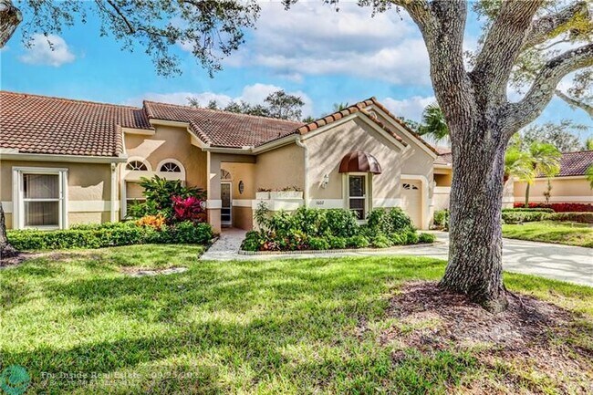 Building Photo - 1602 Rosewood Way