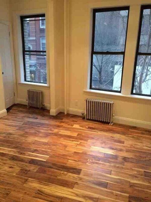 Building Photo - 102 Christopher St