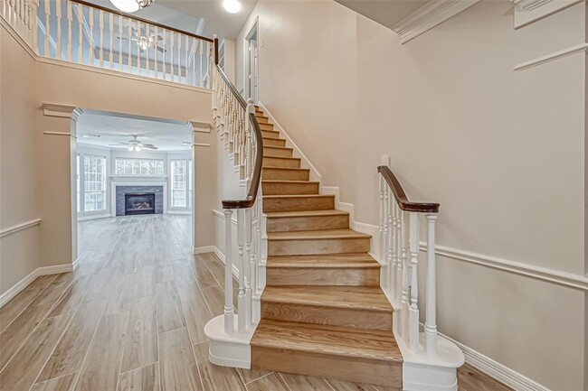 Building Photo - 18 Turtle Creek Manor