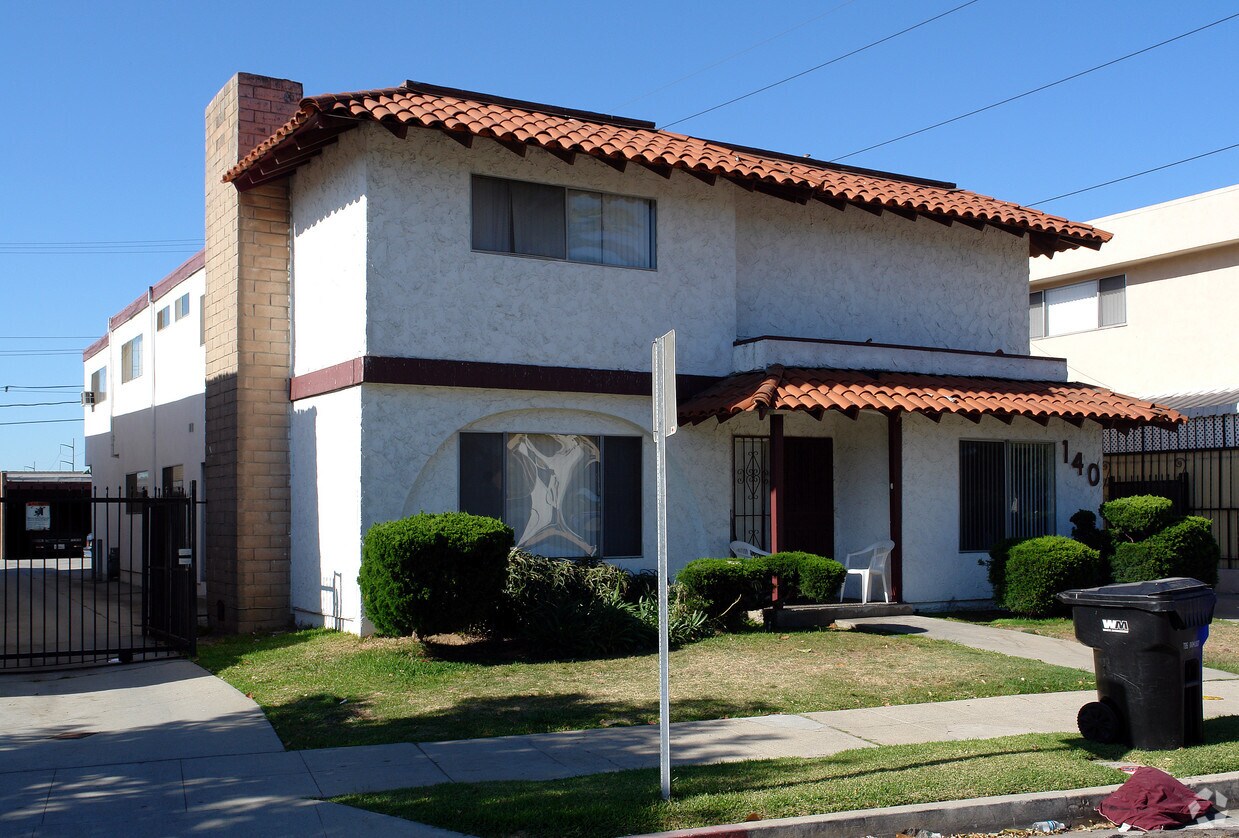Building Photo - 140 W Hillsdale St