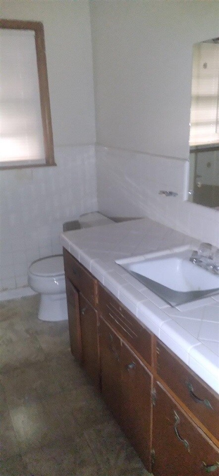 Foto del edificio - 1222 NW Ozmun Ave