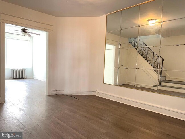 Foto del edificio - 5756 Hunter St