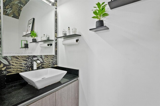 Foto del edificio - 6146 SW 36th Ct