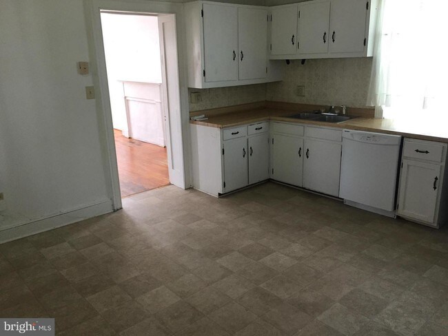 Foto del edificio - 2255 Luther Jones Rd