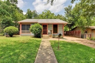 Building Photo - 3306 Hemlock Ave