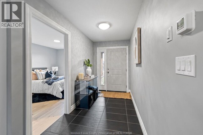 Photo du bâtiment - 1322 Tom Toth St