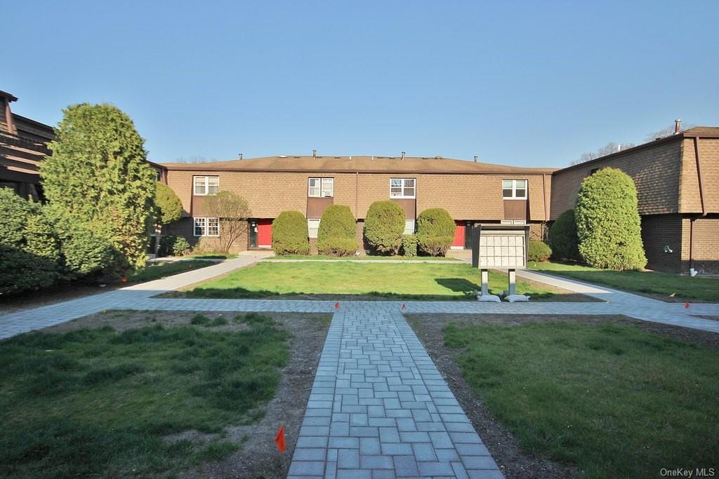 157 New Holland Village, Nanuet, NY 10954 Condo for Rent in Nanuet, NY