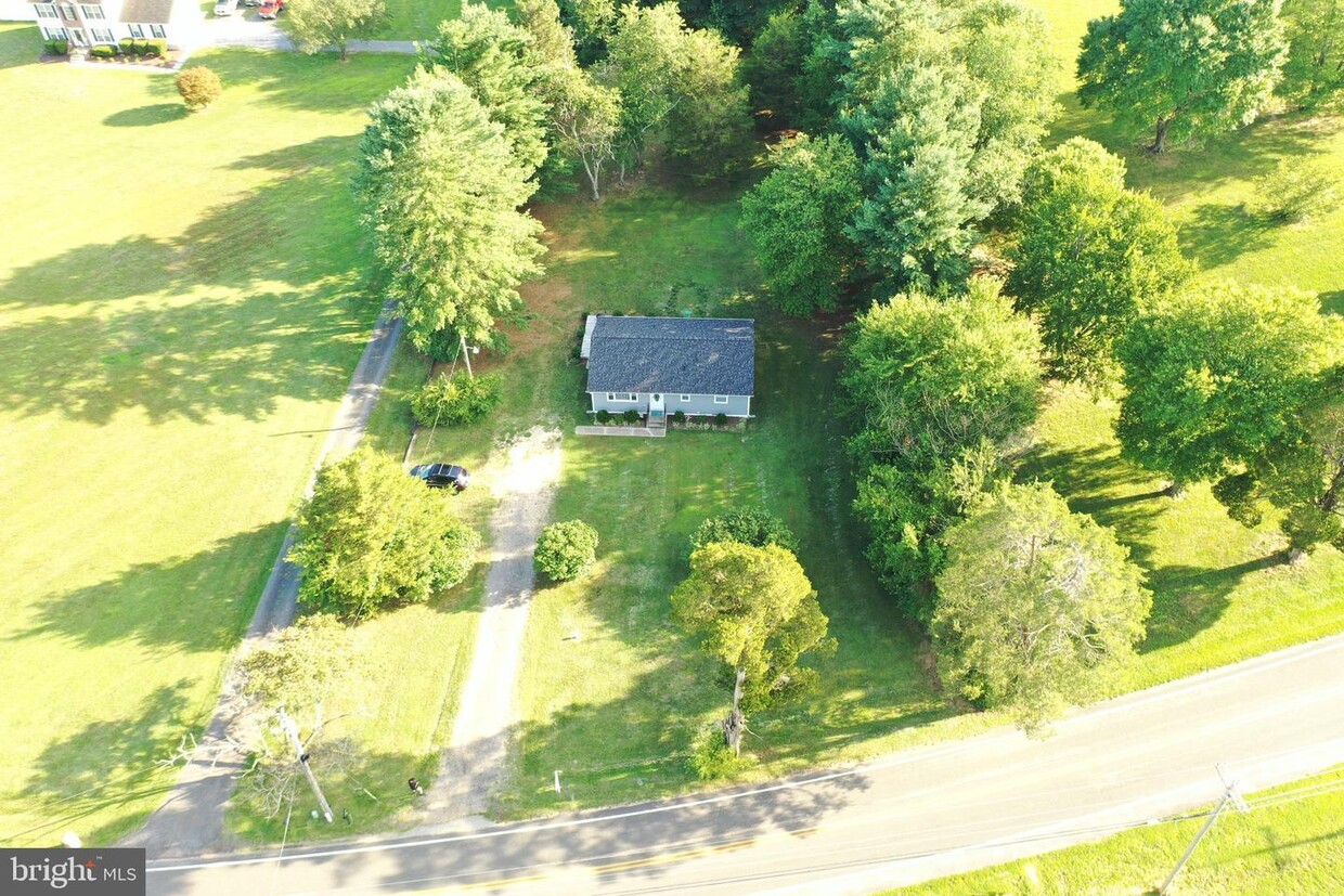 Foto principal - 12775 Grosstown Rd