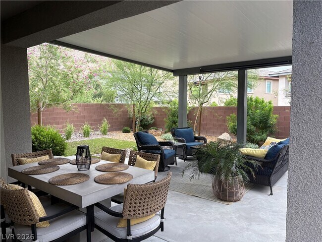 Foto del edificio - 7079 Garnet Crest Ct