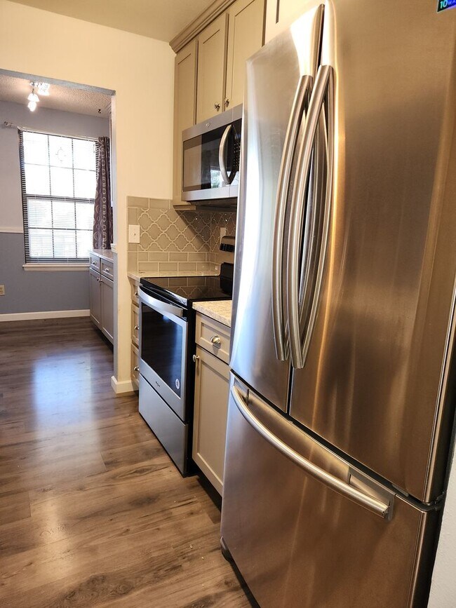 Foto del edificio - Amazing first floor unit in Arvada!