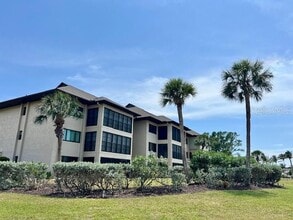 Building Photo - 5 Pirates Ln