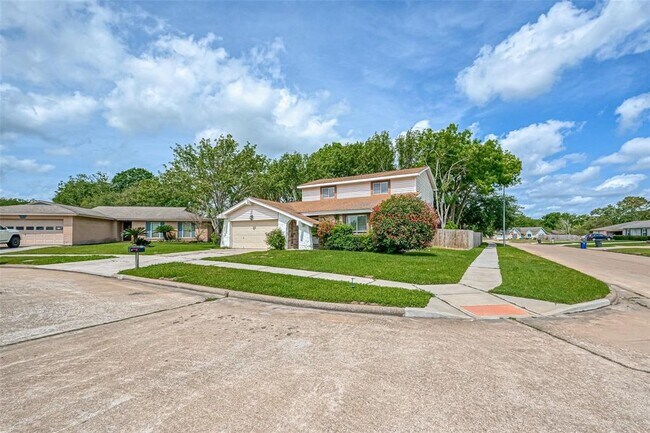 Building Photo - 307 Countryside Dr