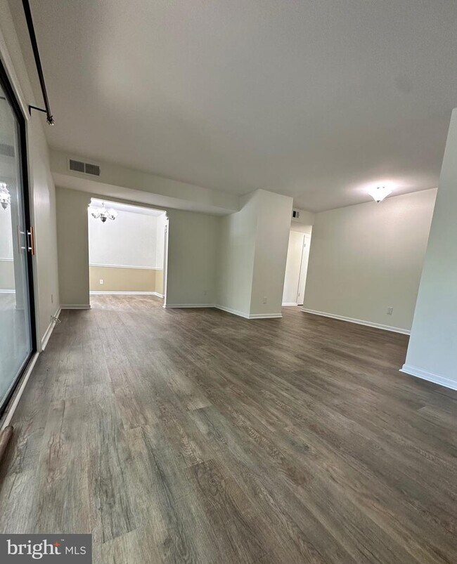 10630 Provincial Dr Unit F, Manassas, VA 20109 Room for Rent in Manassas, VA