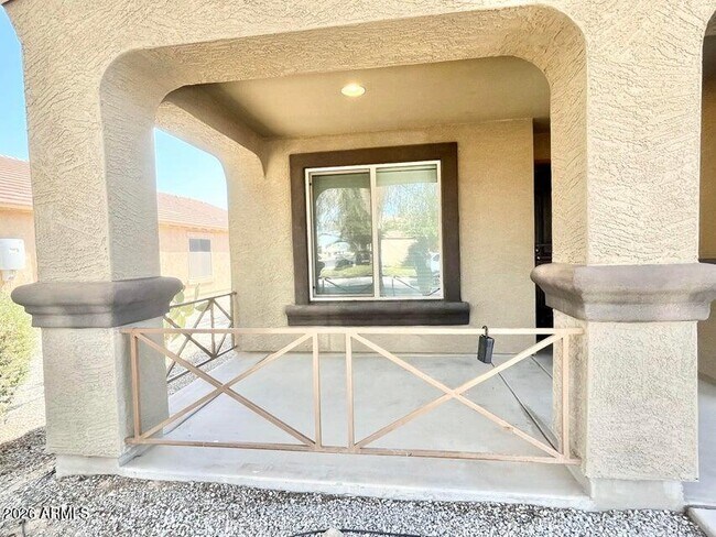 Foto del edificio - 4968 S Rovey Pkwy