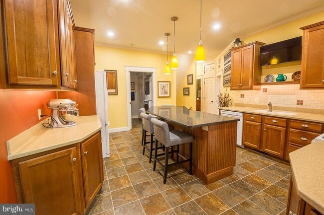 Foto del edificio - 1043 Washington St