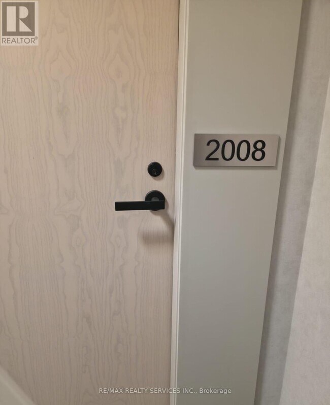 Building Photo - 8 Interchange Wy