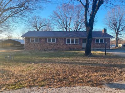 Foto del edificio - 5602 Montgomery Dr