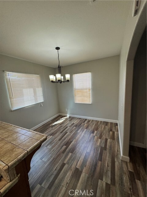 Foto del edificio - 44428 Elm Ave