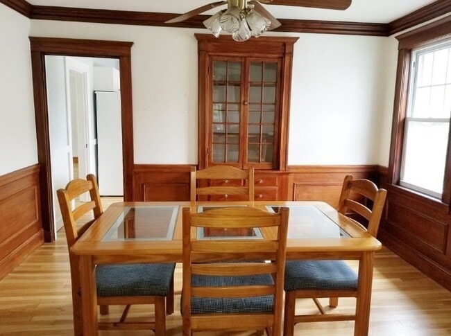 Building Photo - 93 Carroll St