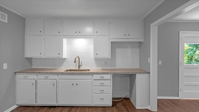 Foto del edificio - $500 off first months rent