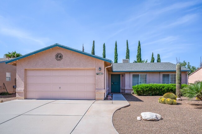 Foto del edificio - Beautiful, Clean 3Bdrm, 2ba home on East s...
