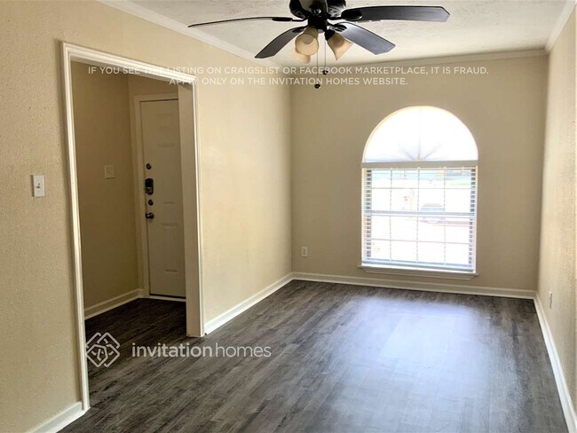 Foto del edificio - 4318 Townes Forest Rd