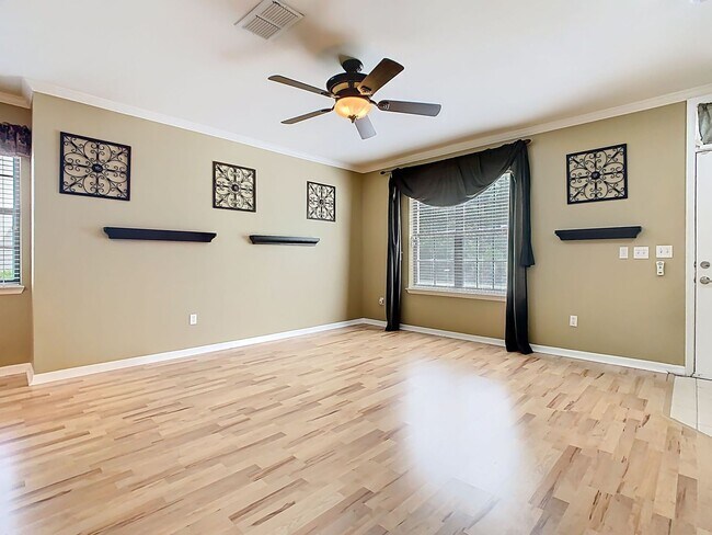 Foto del edificio - 2 Bedroom 2 Bathroom Townhome is Siena at ...
