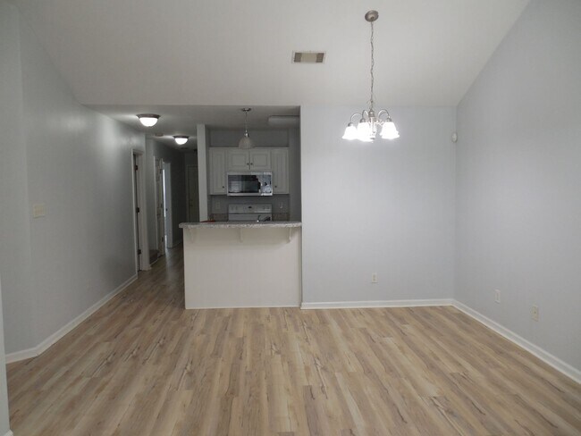Foto del edificio - Grovetown Townhome Unit