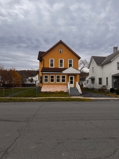 Building Photo - 11 Pulver Ave