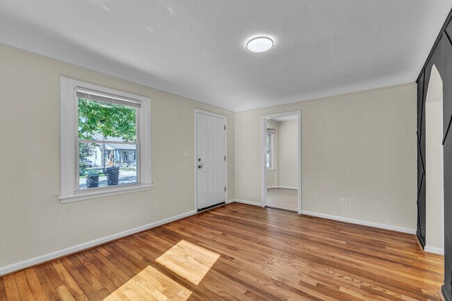 Foto del edificio - 7991 Jackson St