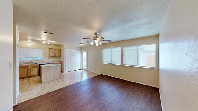 Foto del edificio - 19527 Richland Springs Dr