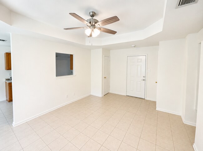 Building Photo - AVAILABLE NOW; APPLY TODAY ON OUR WEBSITE!!!