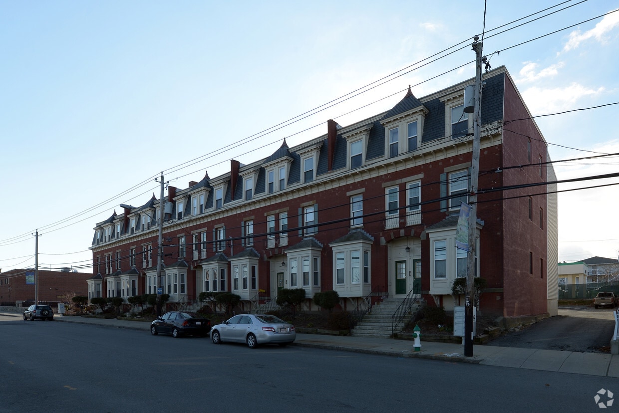Building Photo - A.B. Chace Rowhouses