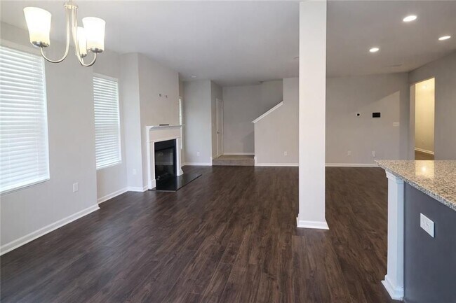 Foto del edificio - 1735 Labonte Pkwy