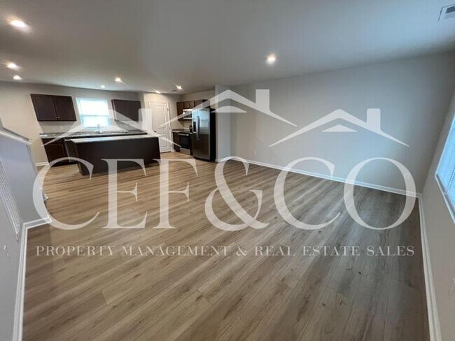 Foto del edificio - New Construction Gem – 4BR + Loft, Garage, and Great Amenities!