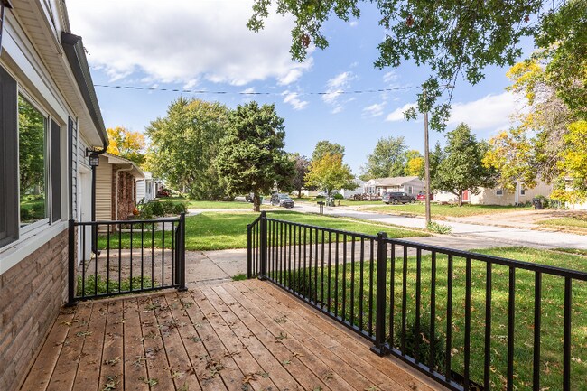 Foto del edificio - 213 Highland Dr