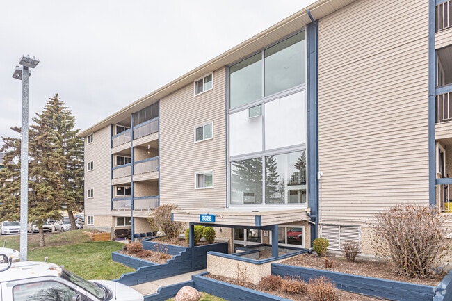 Millwoods Place Condominiums