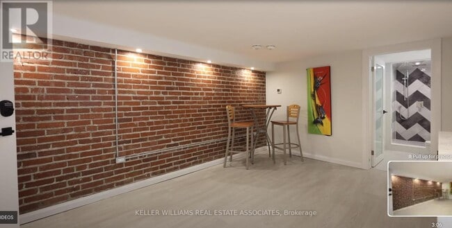 Building Photo - 27-27 Glen Elm Ave