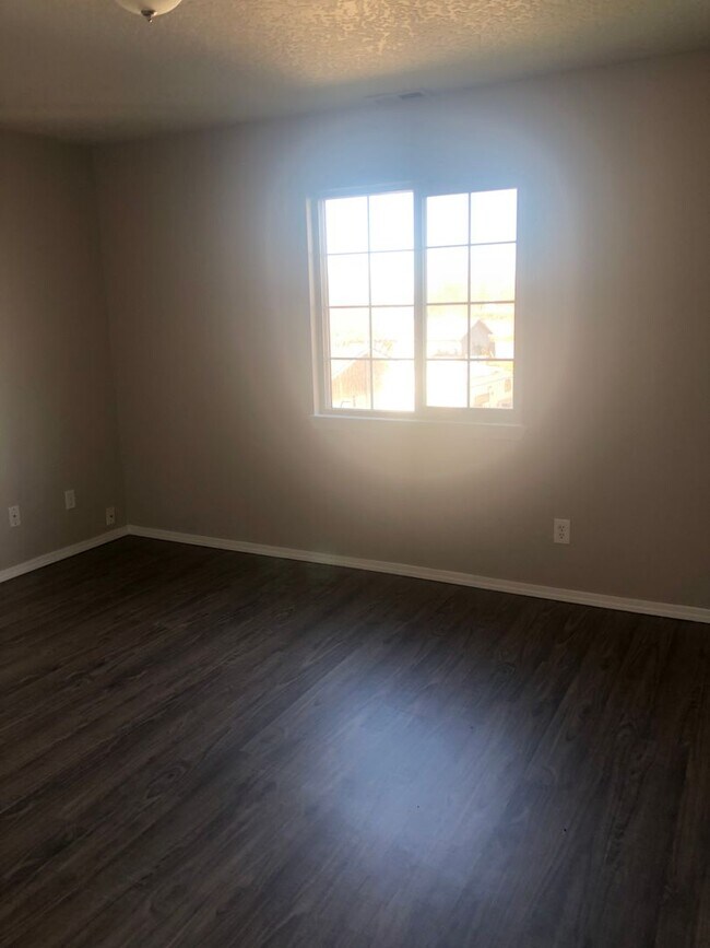 Foto del edificio - 1423 E Dakota Ave