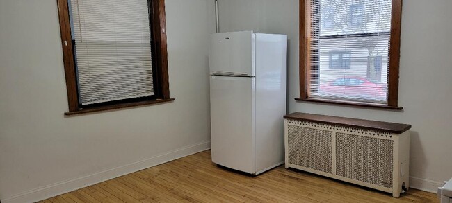 Foto del edificio - 532 W 31st St