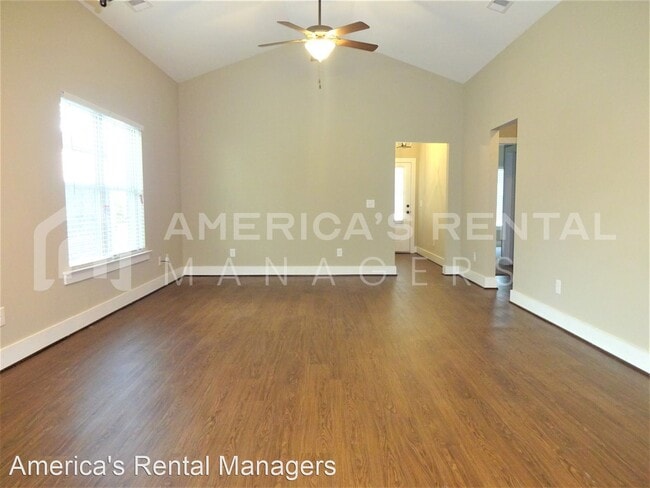 Building Photo - 4 br, 2 bath House - 5517 Park Side Road
