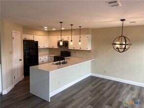 Building Photo - 116 Campbell Dr