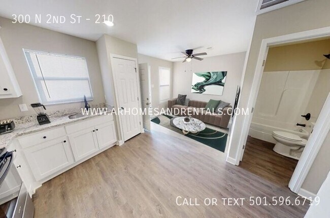 Foto del edificio - 210 Austin Oaks Dr