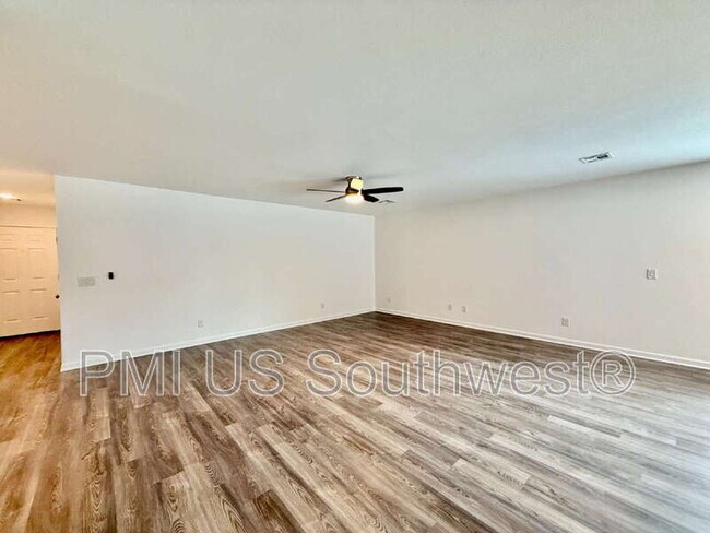 Foto del edificio - 2580 View Way